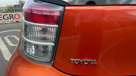 Toyota IQ Vvt-i Iq 3-Door Blue #17