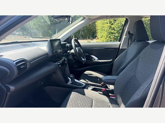 Toyota Yaris Cross 1.5 Vvt-h Icon E-cvt Euro 6 Ss Grey #5
