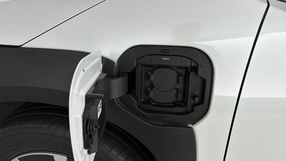 Toyota bZ4X 150Kw Vision 71.4Kwh Grey #23