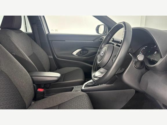 Toyota Yaris Cross Design Black #12