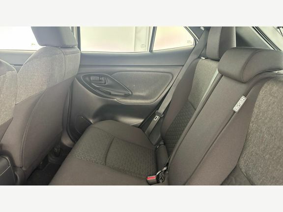 Toyota Yaris Cross Design Black #15