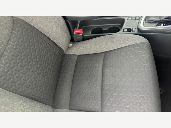 Toyota Yaris Cross Design Black #17