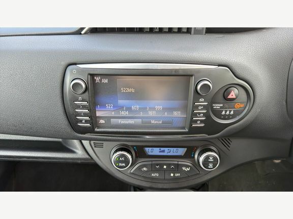 Toyota Yaris 1.5 Vvt-h Dynamic E-cvt Euro 6 Ss  #9