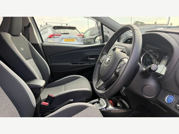 Toyota Yaris 1.5 Vvt-h Dynamic E-cvt Euro 6 Ss  #12