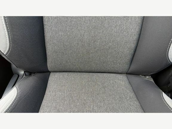 Toyota Yaris 1.5 Vvt-h Dynamic E-cvt Euro 6 Ss  #14