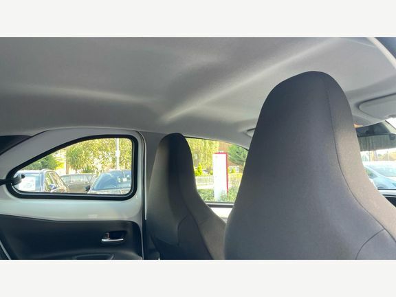 Toyota Aygo X X 1.0 Vvt-i Edge Hatchback X-shift Euro Blue #18