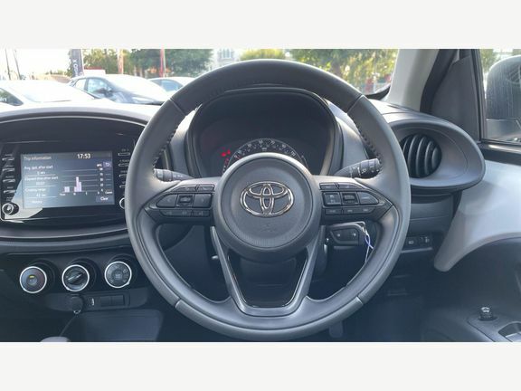 Toyota Aygo X X 1.0 Vvt-i Edge Hatchback X-shift Euro Blue #10