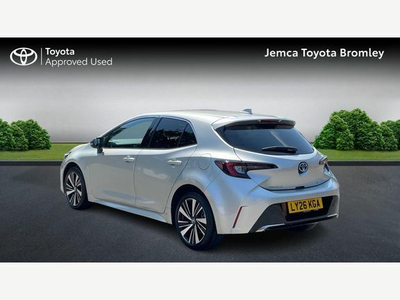 Toyota Corolla Design 1.8 Hb Silver #4