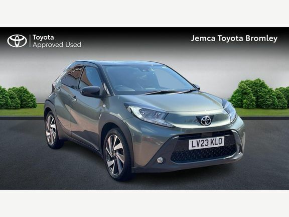 Toyota Aygo X Edge Manual Green