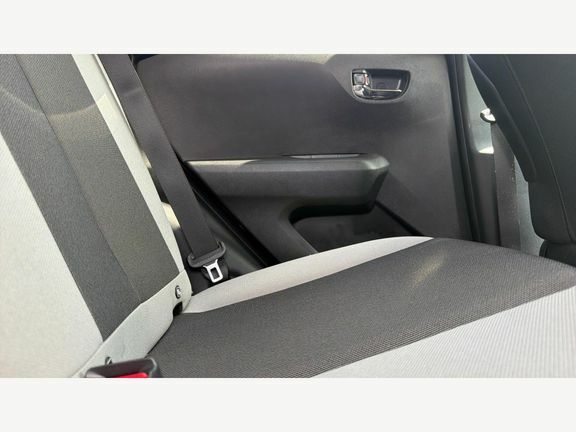 Toyota Aygo X 1.0 Vvt-i X-clusiv Euro 6 Safety Sense Black #18