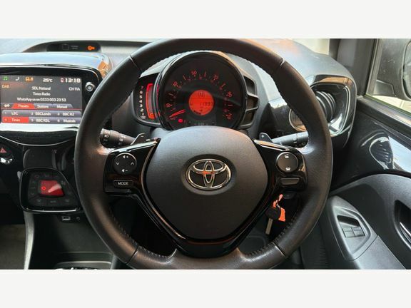 Toyota Aygo X 1.0 Vvt-i X-clusiv Euro 6 Safety Sense Black #10