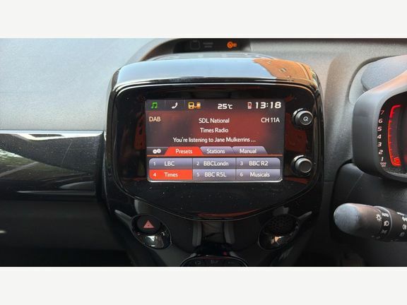 Toyota Aygo X 1.0 Vvt-i X-clusiv Euro 6 Safety Sense Black #9