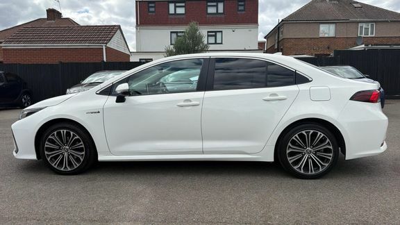 Toyota Corolla 1.8 Vvt-h Gpf Gr Sport Hatchback Hybrid White #22
