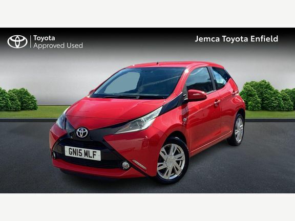 Toyota Aygo 1.0 Vvt-i X-pression Euro 5 Euro 5 Red #3