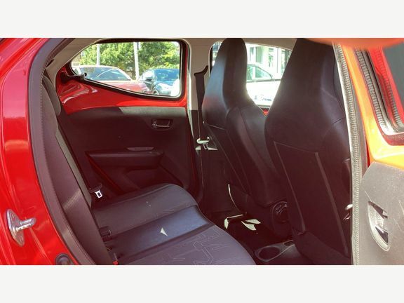 Toyota Aygo 1.0 Vvt-i X-clusiv Tss X-shift Black #8