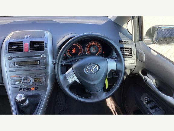 Toyota Auris Tr 1.33M  #6