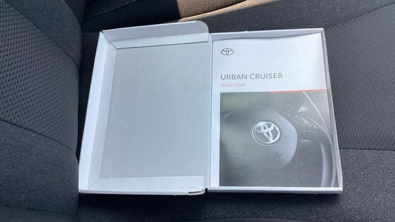 Toyota Urban Cruiser 61Kwh Design Suv 174 Ps Blue #27