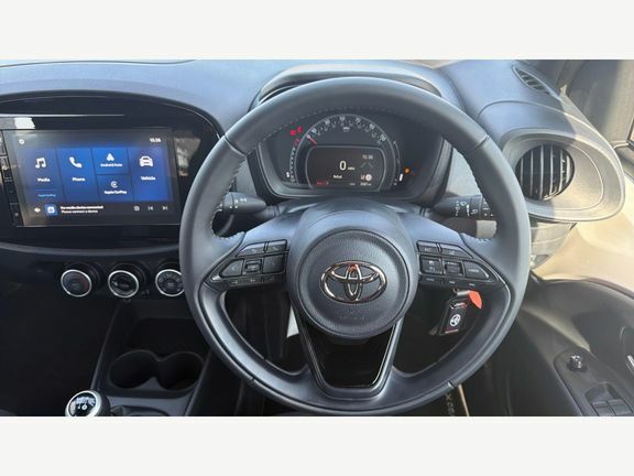 Toyota Aygo X 1.0 Vvt-i Edge Euro 6 Ss White #7