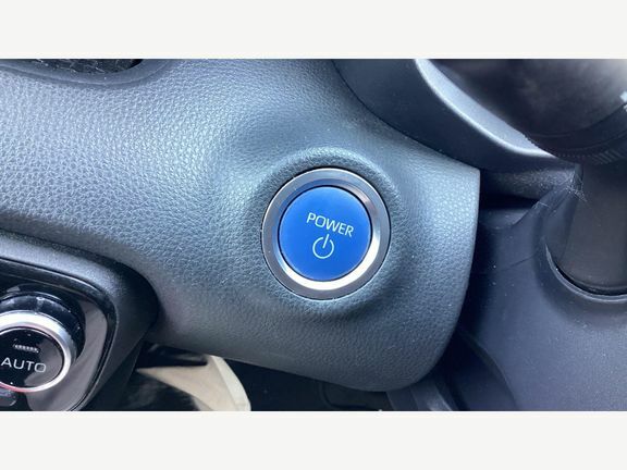 Toyota Yaris 1.5 Hybrid Icon Cvt #15