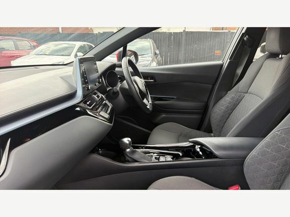 Toyota C-Hr 1.8 Vvt-h Design Cvt Euro 6 Ss Red #5