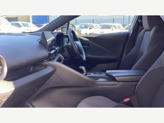 Toyota C-Hr Design 1.8 Fwd Hybrid Silver #5
