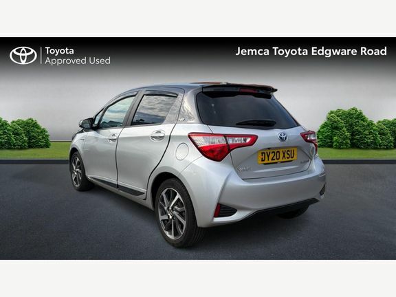 Toyota Yaris Y20 Bi-tone 1.5 Hybrid Silver #4