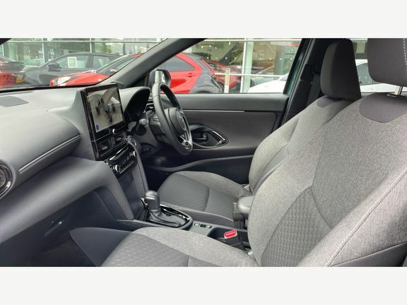 Toyota Yaris Cross Design Green #5
