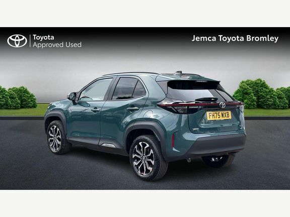 Toyota Yaris Cross Design Green #4