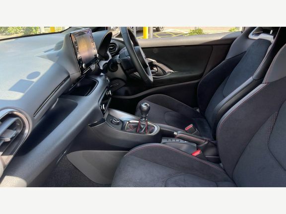 Toyota Yaris Gr Yaris Circuit Pack White #5