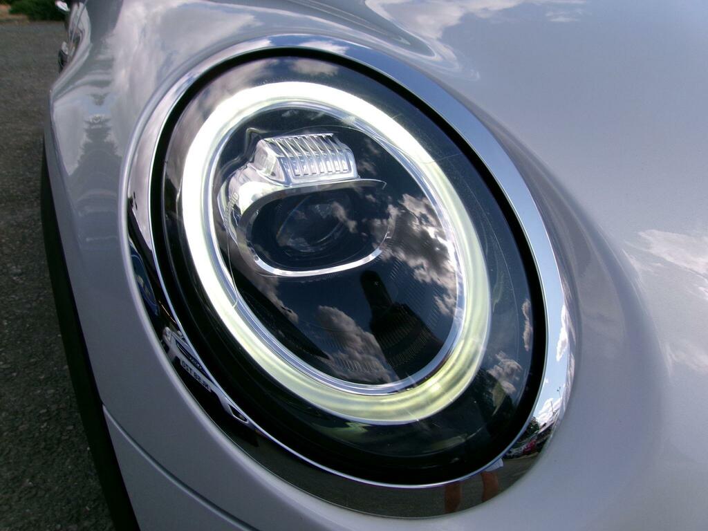 Mini Hatch 1.5 Cooper Classic II - Fsh - Air Con - Alloys White #38