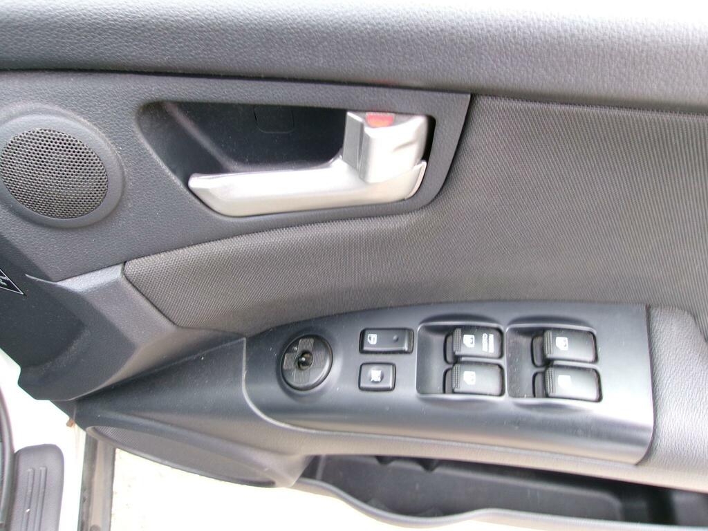 Kia Sportage 2.0L Titan Crdi 4Wd Suv Euro 4 Silver #25