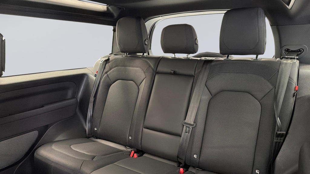 Land Rover Defender D250 X-dynamic Se Grey #4