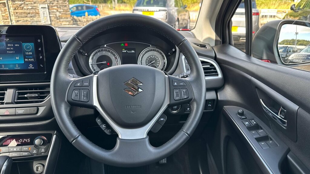 Suzuki S Cross 1.4 Boosterjet 48V Hybrid Motion Black #13