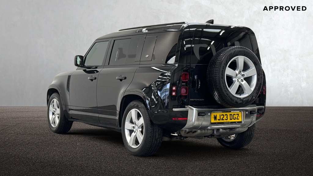 Land Rover Defender D250 Hse Black #2