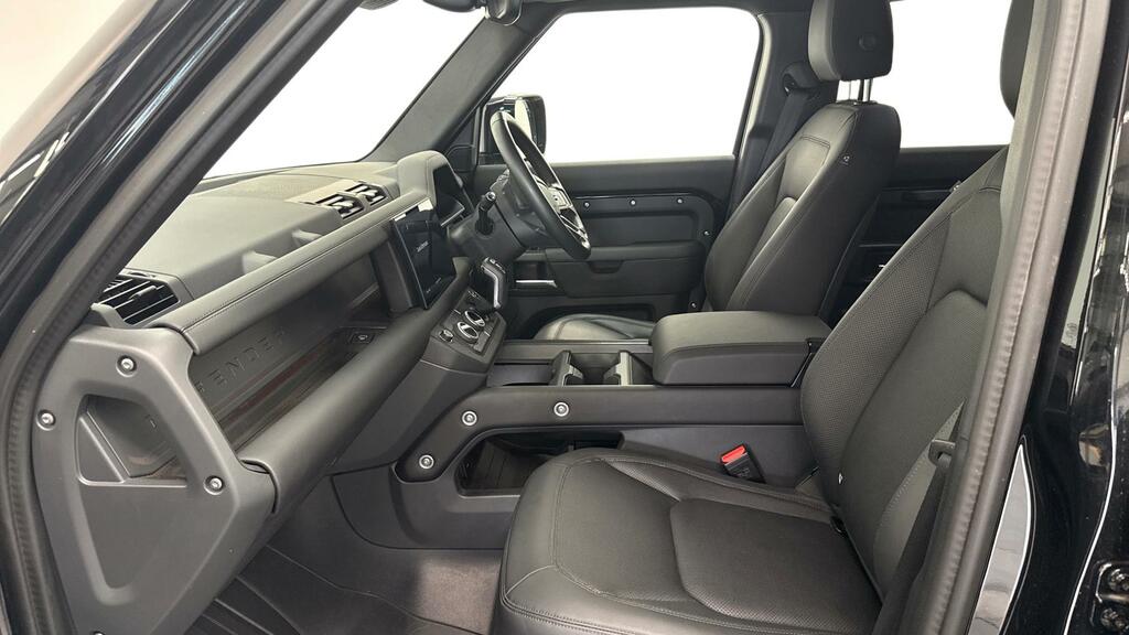 Land Rover Defender D250 Hard Top X-dynamic Se Black #3