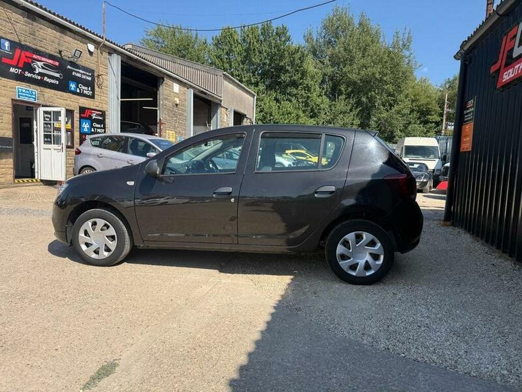 Dacia Sandero 0.9 Tce Essential Euro 6 Ss Black #6