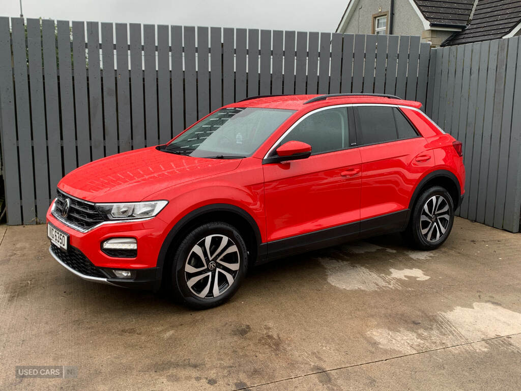 Volkswagen T-Roc 1.5 Tsi Evo Active Red #3