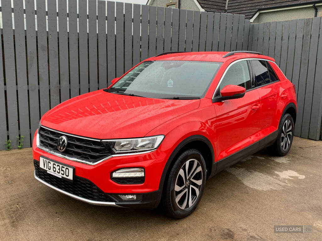 Volkswagen T-Roc 1.5 Tsi Evo Active Red