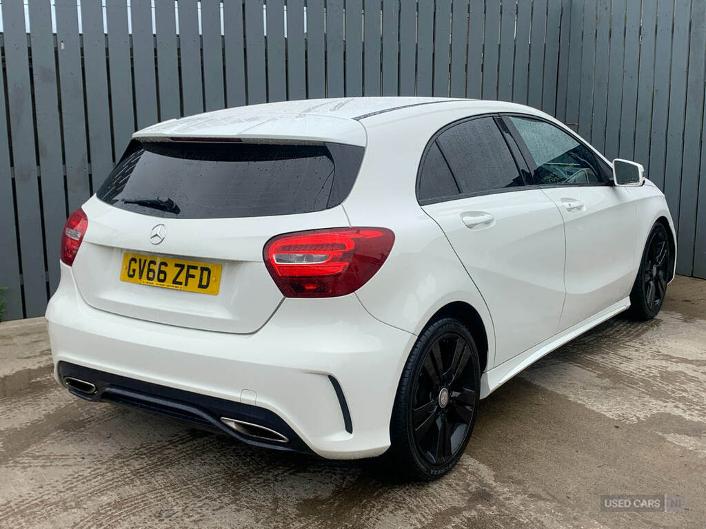 Mercedes-Benz A Class A180 Amg Line White #5