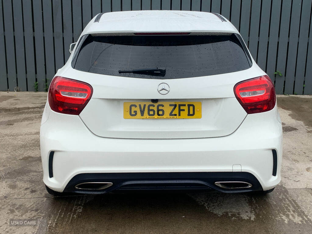Mercedes-Benz A Class A180 Amg Line White #4