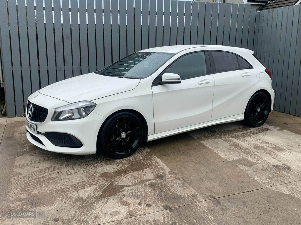 Mercedes-Benz A Class A180 Amg Line White #3