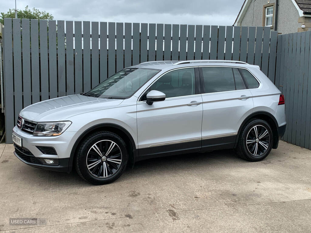 Volkswagen Tiguan 2.0 Tdi 150 Se Nav Silver #3