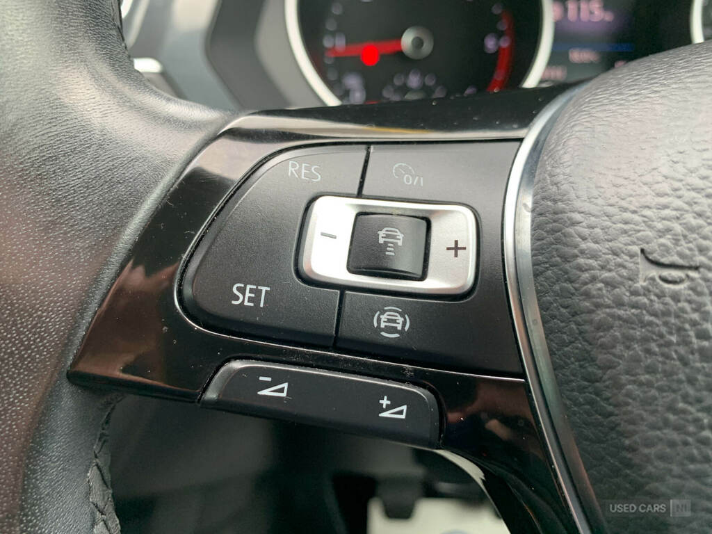 Volkswagen Tiguan R-line Tech Tdi 4Motion Dsg White #14