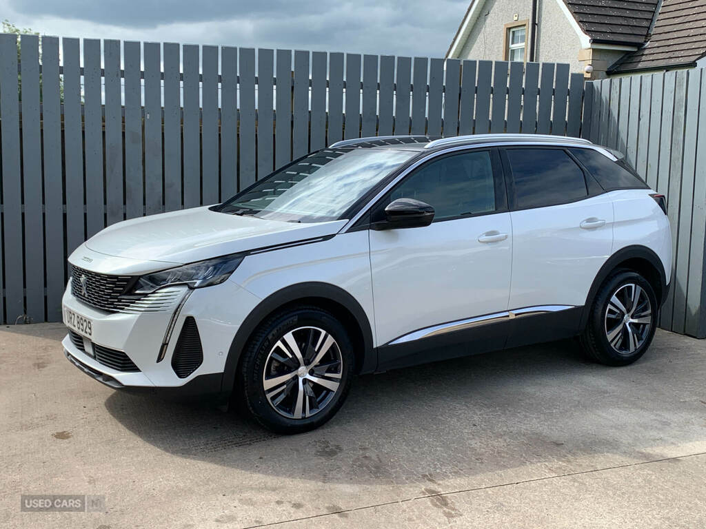 Peugeot 3008 1.5 Bluehdi Allure Premium Eat8 White #3