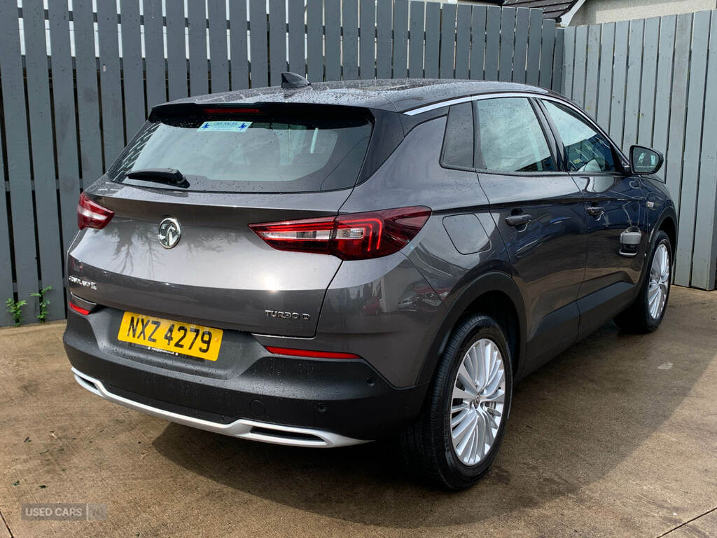 Vauxhall Grandland X 1.5 Turbo D Tech Line Nav Grey #5
