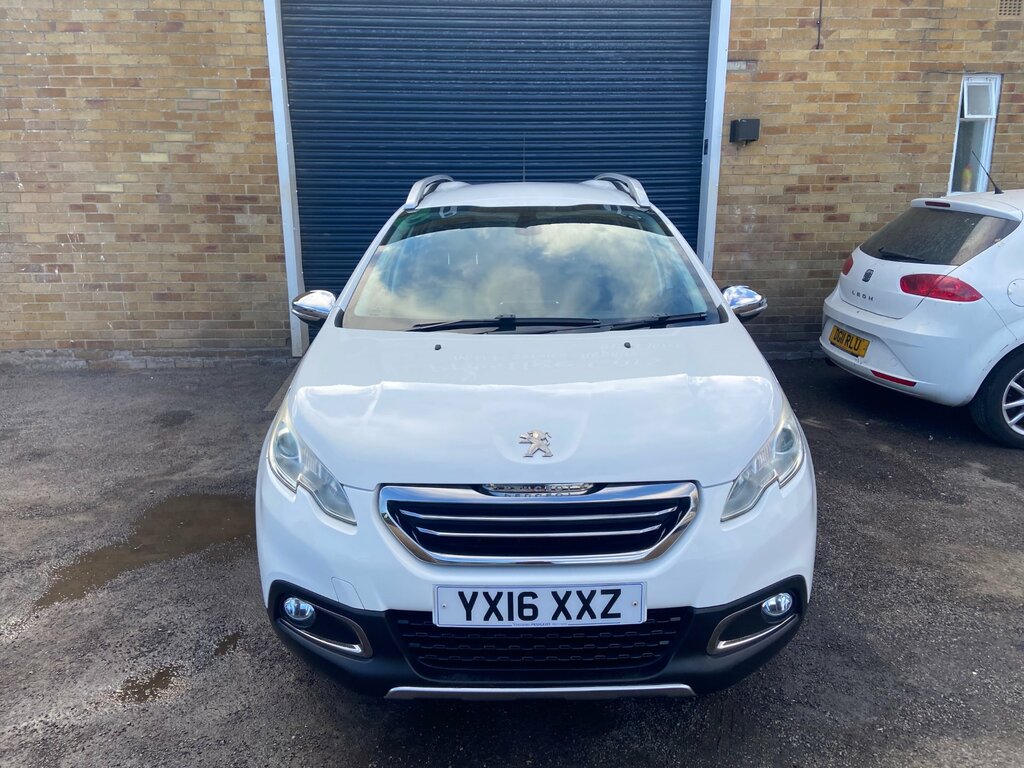 Peugeot 2008 1.2 Puretech Allure Suv Euro 6 White #2