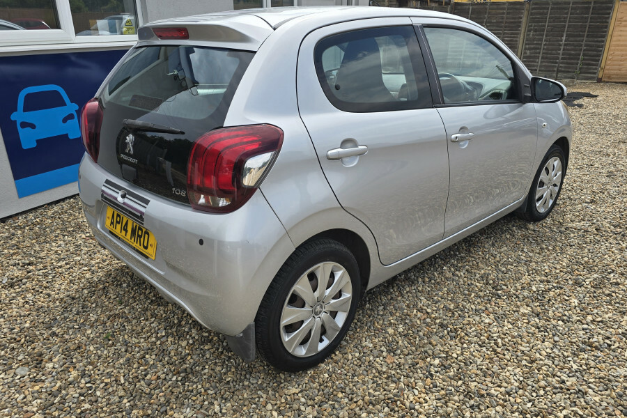 Peugeot 108 Hatchback Silver #4