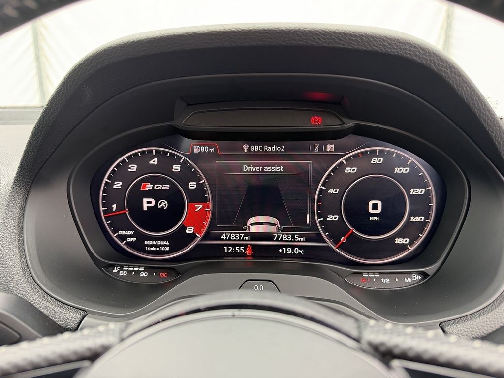 Audi SQ2 2.0 Tfsi Black Edition Suv S Tronic Qua Black #23