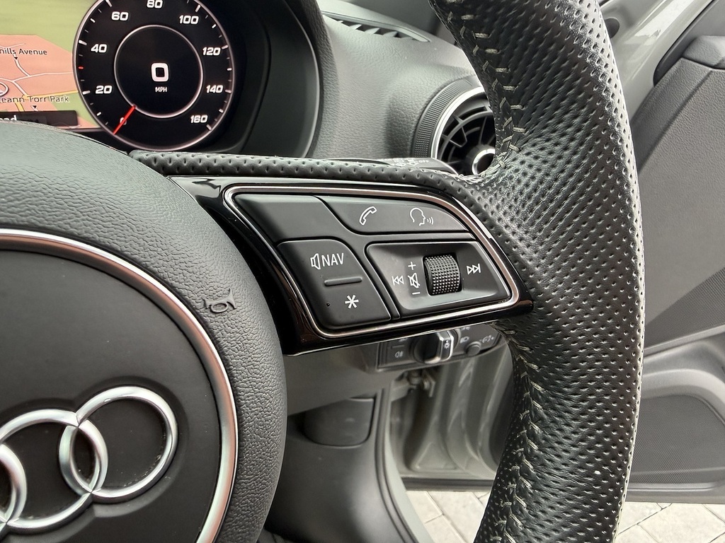Audi SQ2 2.0 Tfsi Black Edition Suv S Tronic Qua Black #19