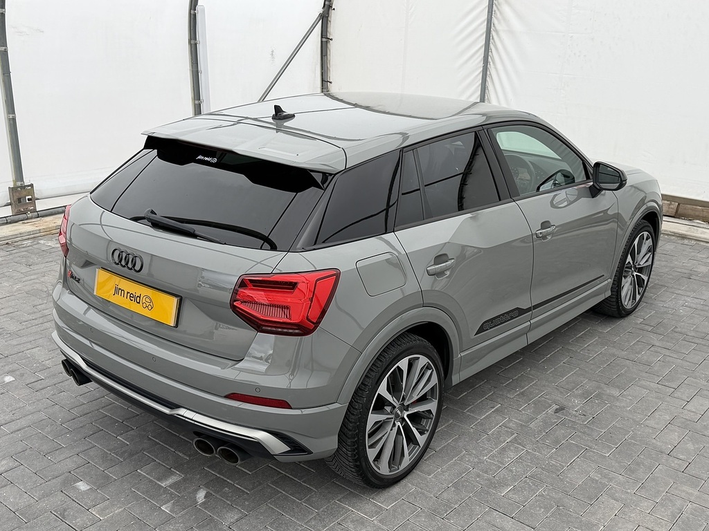 Audi SQ2 2.0 Tfsi Black Edition Suv S Tronic Qua Black #8